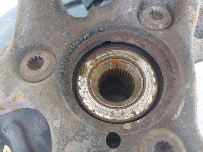 Fuzeta stanga   Skoda Octavia 3 (5E3) [Fabr 2012-prezent] OEM 1.6 CLHA 