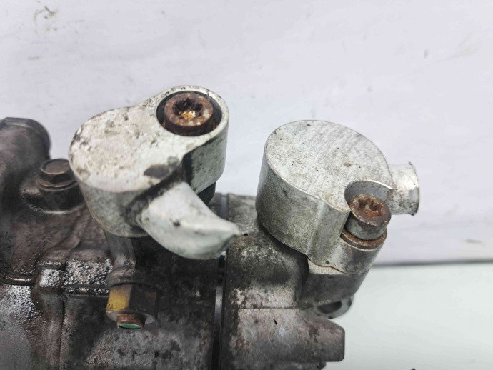 Compresor clima Audi A3 (8P1) [Fabr 2003-2012] 5N0820803 1.9 TDI BXE 77KW / 105CP  