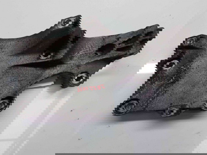 Suport accesorii   Skoda Octavia 2 (1Z3) [Fabr 2004-2013] 038903143AF 2.0