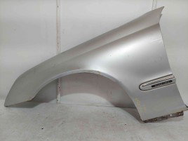 Aripa stanga fata Mercedes Clasa C (W203) [Fabr 2000-2007] BRILIANT SILVER744