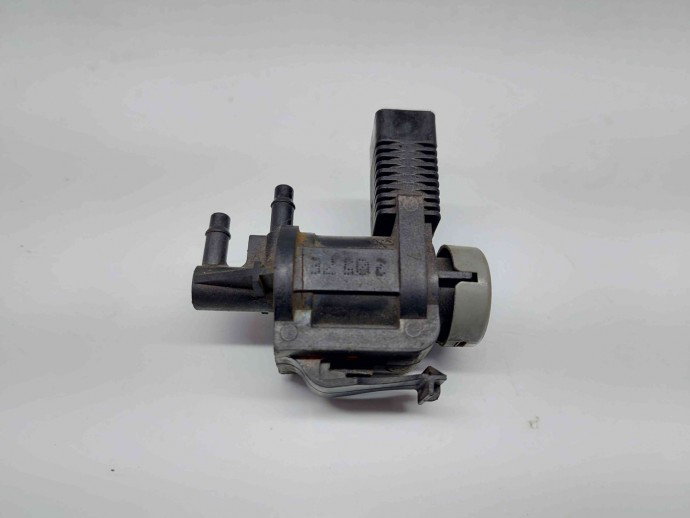 Supapa vacuum AUDI A4 (8EC, B7) [Fabr 2004-2008] 1K0906283A BKE 015283