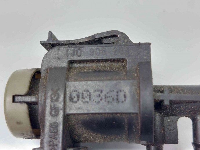 Supapa vacuum AUDI A4 (8K2, B8) [Fabr 2008-2015] 1J0906283C 2.0 IDT CJC 015942