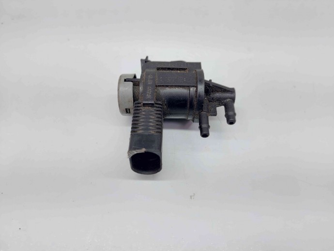 Supapa vacuum  Audi A4 (8E2, B6) [Fabr 2000-2004] 1J0906283C 1.9 AWX 161674
