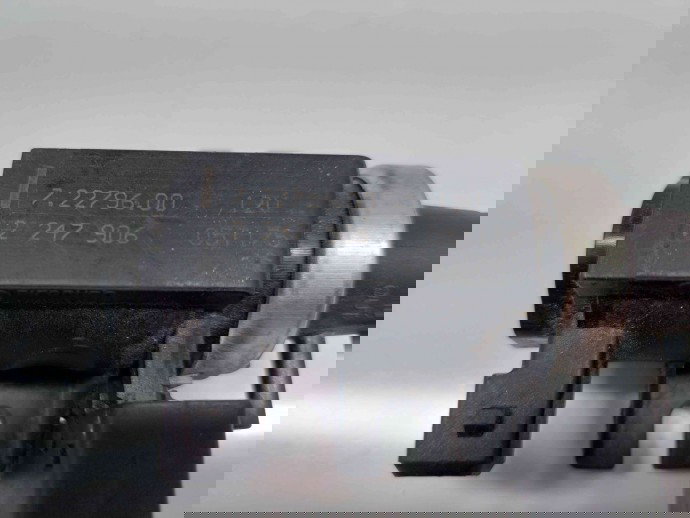 Supapa vacuum  BMW X3 (E83) [Fabr 2003-2009] 72279600 / 2247906 2.0 M47