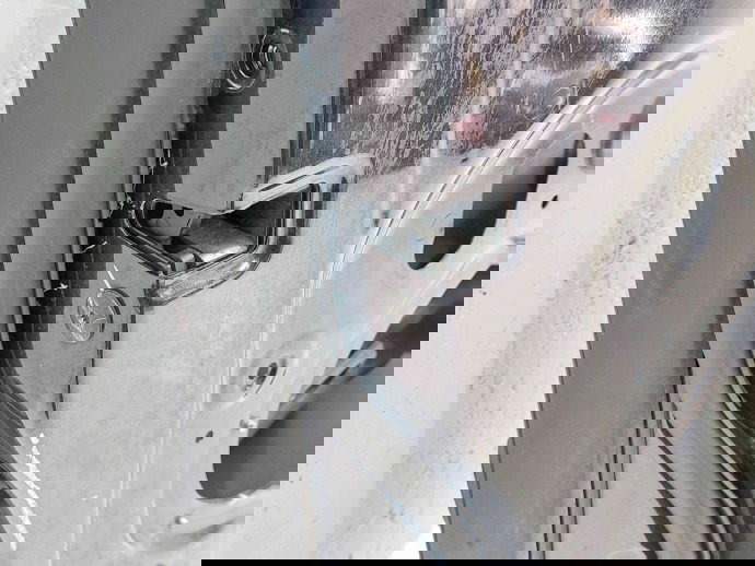 Usa stanga fata Volkswagen Golf 5 (1K1) [Fabr 2004-2008] LC9X