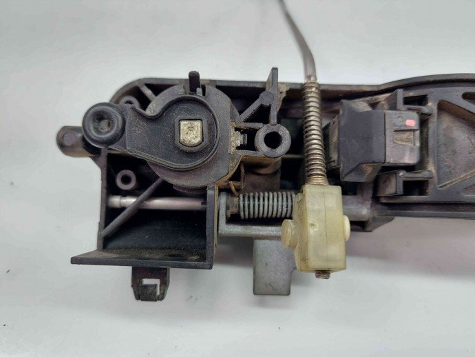 Maner usa dreapta fata Ford Focus 1 [Fabr 1998-2005] XS41-A224A36-AH 1.8