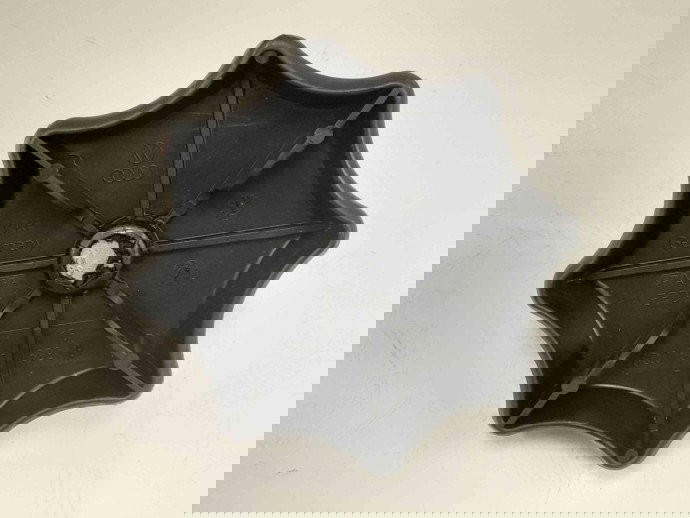 Surub fixare roata de rezerva  Skoda Fabia 2 (5J, 542) [Fabr 2007-2014] 6Q0803899 1.2  