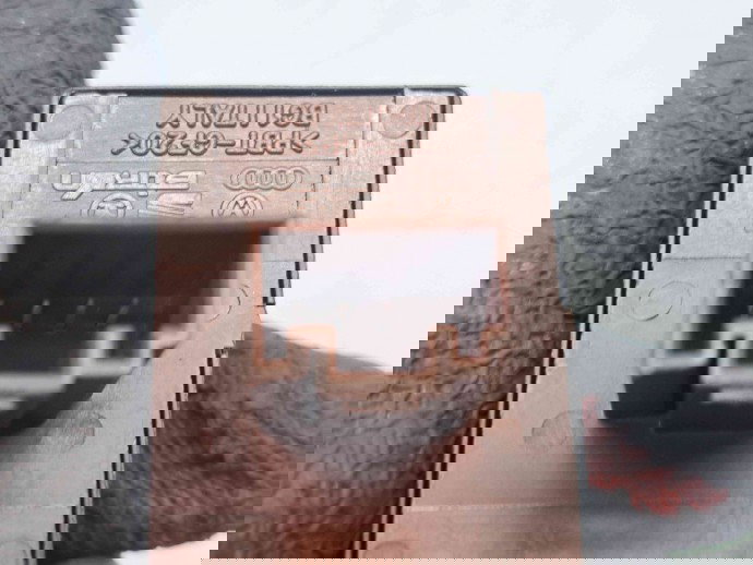  Butoane comanda geamuri sofer Volkswagen Golf 5 (1K1) [Fabr 2004-2008] 1K3959857