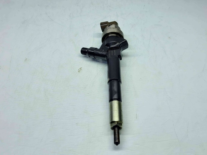 Injector Opel Astra J [Fabr 2009-2015] 55567729 1.7 CDTI A17DTS   