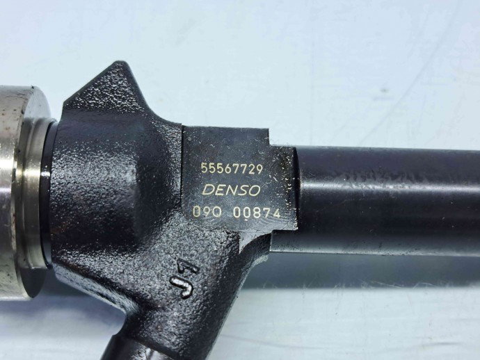 Injector Opel Astra J [Fabr 2009-2015] 55567729 1.7 CDTI A17DTS   