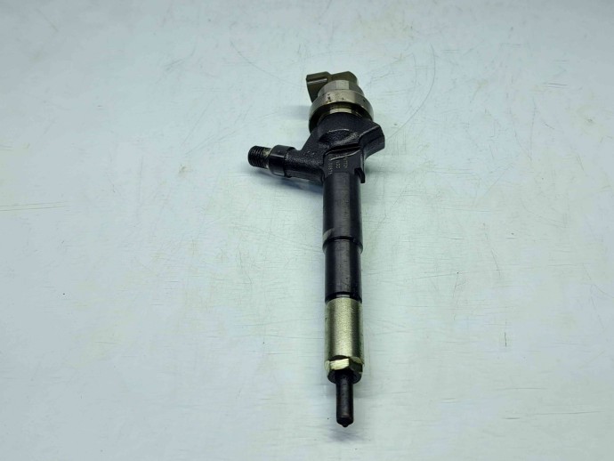Injector Opel Astra J [Fabr 2009-2015] 55567729 1.7 CDTI A17DTS   