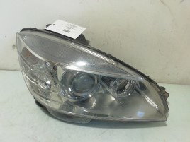 Far dreapta xenon Europa  Mercedes C Class 3.0 CDI 642961 OEM 2007-2014 