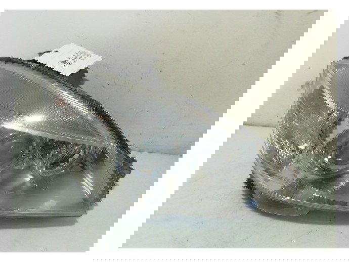 Far dreapta xenon Europa  Mercedes C Class 3.0 CDI 642961 OEM 2007-2014 