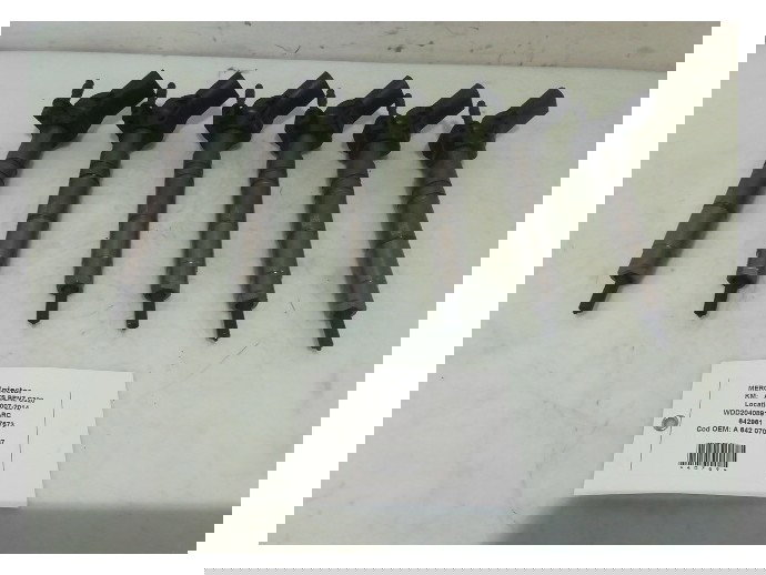 Injector Mercedes C Class 3.0 CDI 642961 A642070 - 0445115064 2007-2014