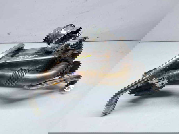 Racitor gaze Opel Astra J [Fabr 2009-2015] 55567726 1.7 CDTI A17DTS  