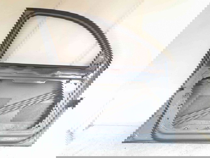 Usa stanga fata Volkswagen Passat B6 (3C2) [Fabr 2005-2010] LA7T