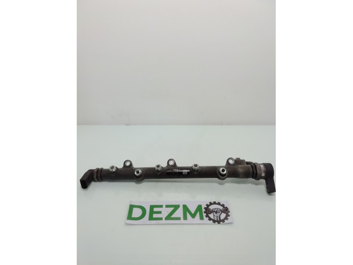 Rampa injectoare BMW 320[E91] 2.0 7787164