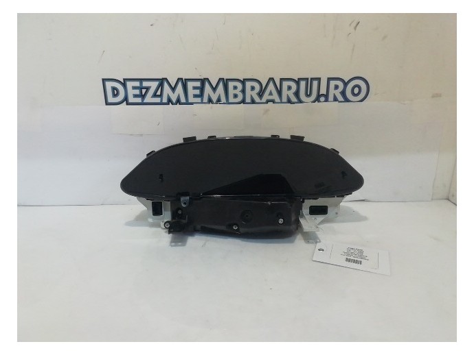 Ceas bord Toyota Yaris 1.4 diesel  8300-0D690-D 2005-2011