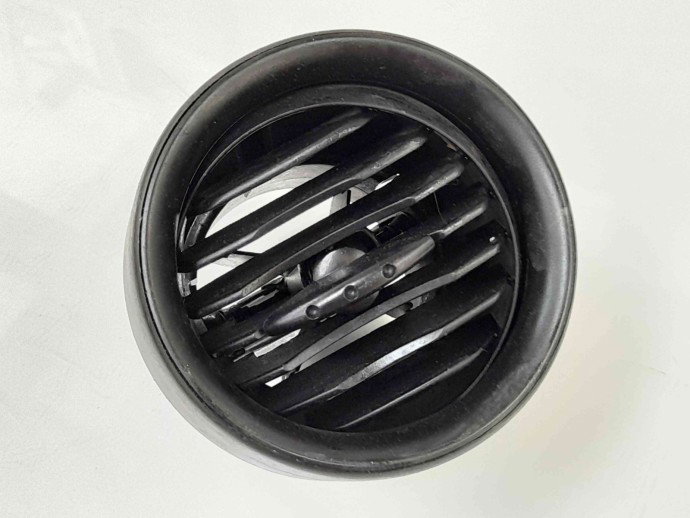 Grila aerisire stanga   Seat Ibiza 4 (6L1) [Fabr 2002-2009] OEM
