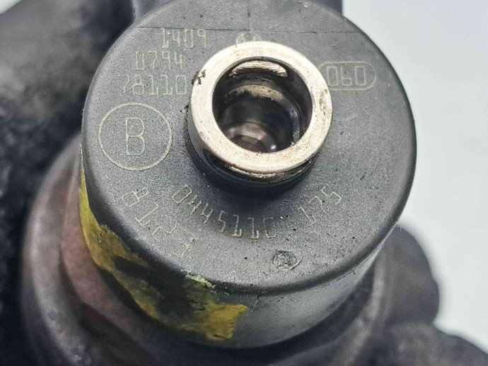 Injector Opel Astra H [Fabr 2004-2009] 0445110175 1.7 CDTI Z17DTH   