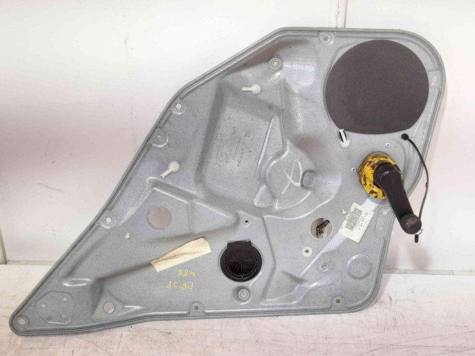 Macara manuala geam dreapta spate  Seat Ibiza 4 (6L1) [Fabr 2002-2009] 6L4839752S