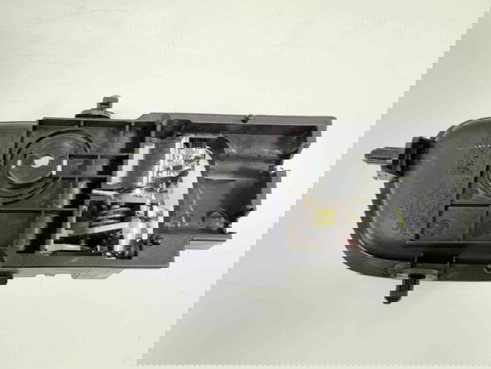 Maner interior stanga spate 57 KW / 78 CP Hyundai i20 (PB,PBT) [Fabr 2008-2014] 82610-1J000