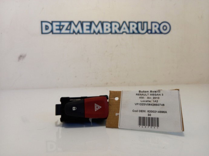 Buton avarii Renault Megane 3 1.5DCI 8200214896A  2008-2015