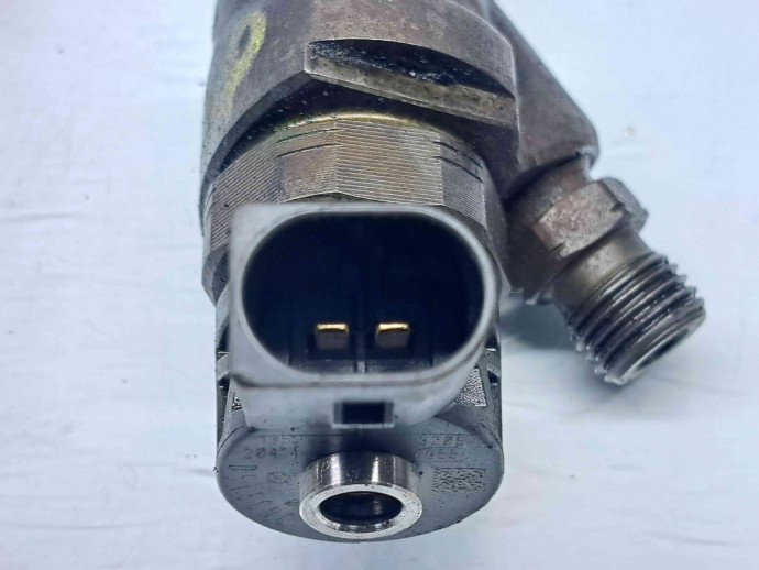 Injector Bmw 3 (E90) [Fabr 2005-2011] 0445110478 | 7810702 2.0 N47D20C 135KW / 184CP  