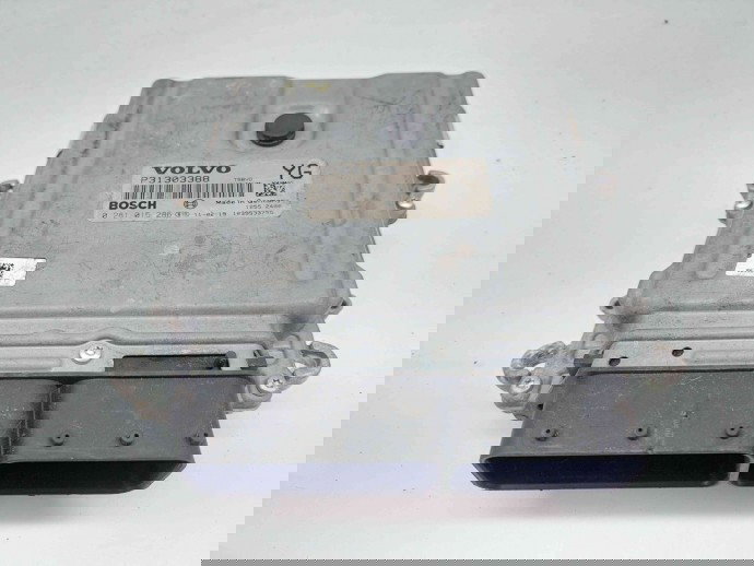 Calculator motor ECU Volvo S40 II (MS) P31303388 / 0281015286 2.0 D5204T 110 KW / 150 C