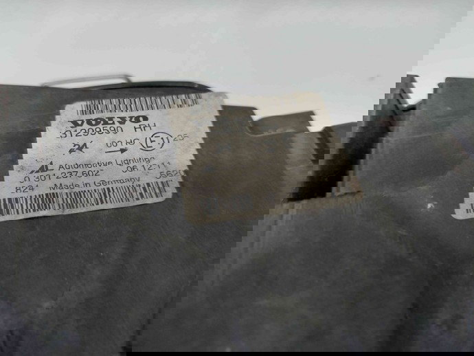 Far dreapta Volvo S40 II (MS) [Fabr 2004-2012] 31299590 2.0 D5204T