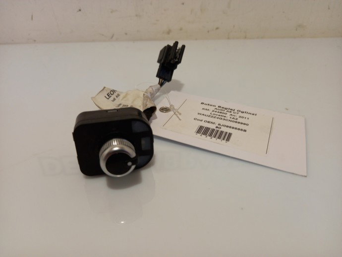 Buton reglaj oglinzi Audi A6 C7 2.0 CAGA 8J0959565B 2011-2017