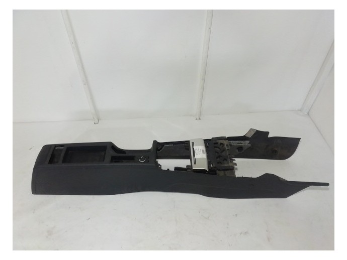 Consola centrala Audi A3 2.0 BKD OEM  2004-2012