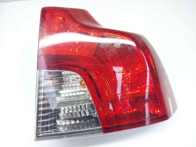 Stop aripa dreapta Volvo S40 II (MS) [Fabr 2004-2012] 31214607 2.0 D5204T  