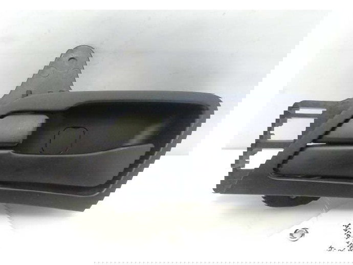 MANER INTERIOR USA STANGA SPATE HYUNDAI I30 1.6  R89A 2007- 83613FD000