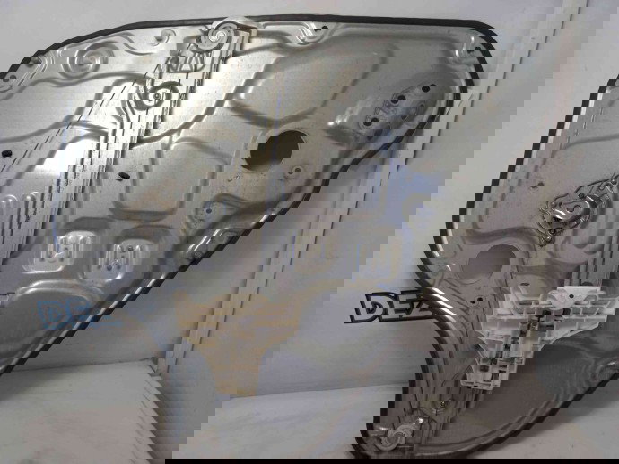 Macara geam stanga spate HYUNDAI I30 1.6 R89A 2007- 83470-2R040