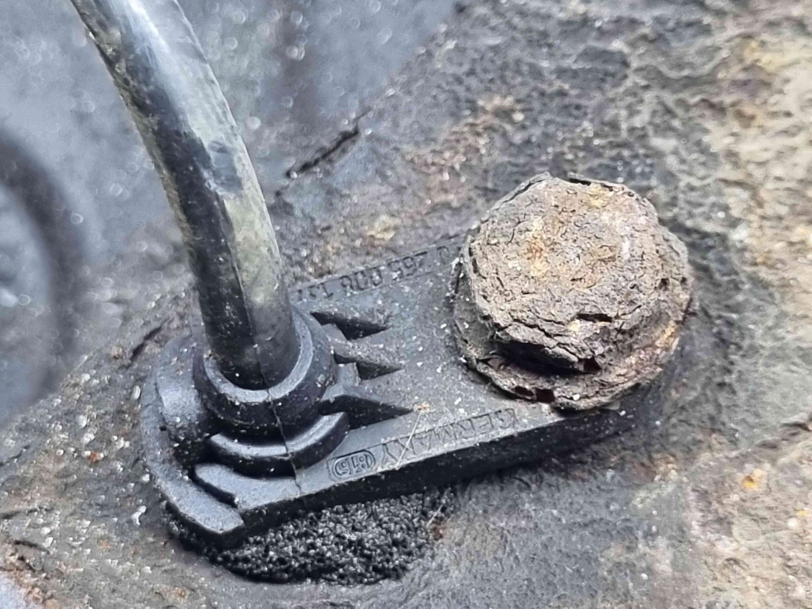 Fuzeta fata dreapta Mercedes Clasa E (W207) Coupe [Fabr 2009-2012] A2044202644 2.2 CDI OM65191 2.2 CDI OM65191 143KW / 194CP - imagine 4