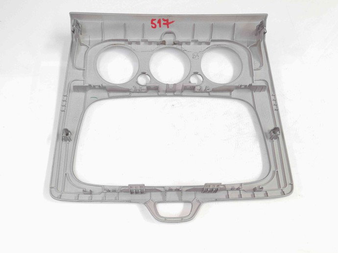 Ornament bord Ford Focus 2 (DA) [Fabr 2004-2012] 7M51-18522A