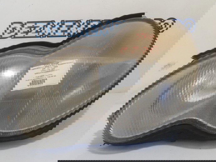 Far stanga Mercedes C220 2.2 CDI OEM 2000-2007