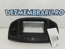 Grila aerisire centrala Opel Insignia 2.0 13282235 2008-2016