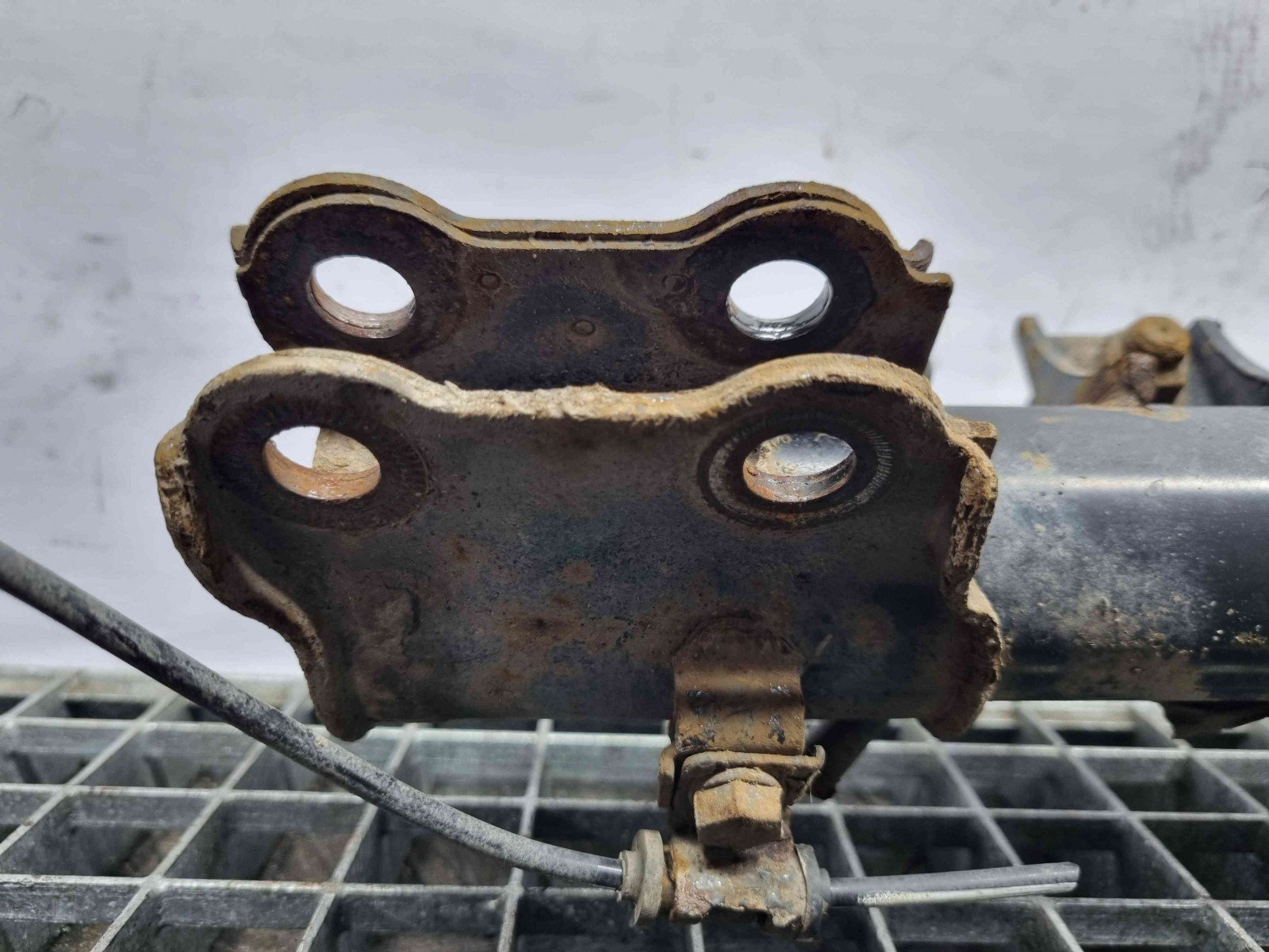 Amortizor stanga fata Kia Sportage III [Fabr 2010-2016] OEM 1.7 CRDI D4FD 1.7 CRDI D4FD 80KW / 109CP - imagine 2