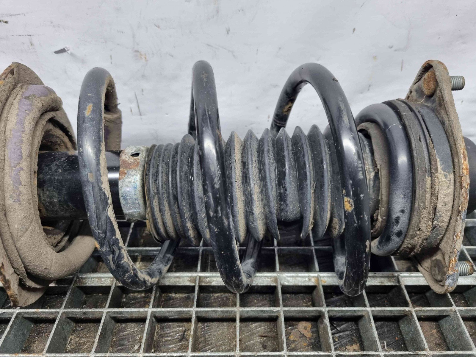 Amortizor stanga fata Kia Sportage III [Fabr 2010-2016] OEM 1.7 CRDI D4FD 1.7 CRDI D4FD 80KW / 109CP - imagine 3