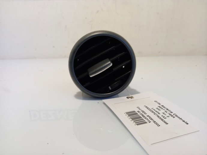 Grila aerisire dreaptaSeat Alteea 1.9 TDI 5P0819203 2004-2010