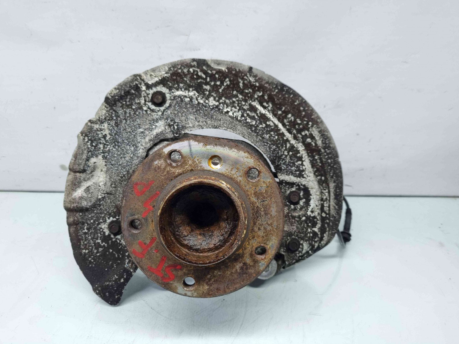Fuzeta fata stanga Bmw 3 (E90) [Fabr 2005-2011] 6764443 2.0 N47D20C 2.0 N47D20C 135KW / 184CP