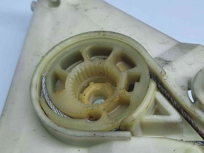 Macara electrica geam dreapta fata Audi A3 (8P1) [Fabr 2003-2012] 8P4837462A