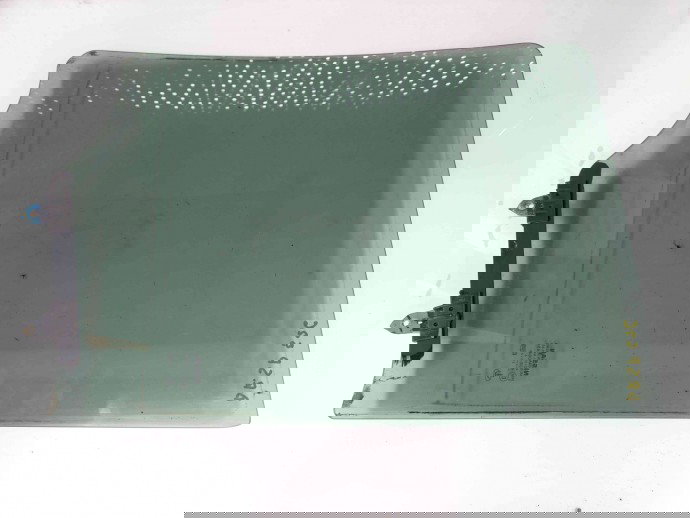 Geam usa dreapta spate Nissan Navara (D40) [Fabr 2005-2014] OEM