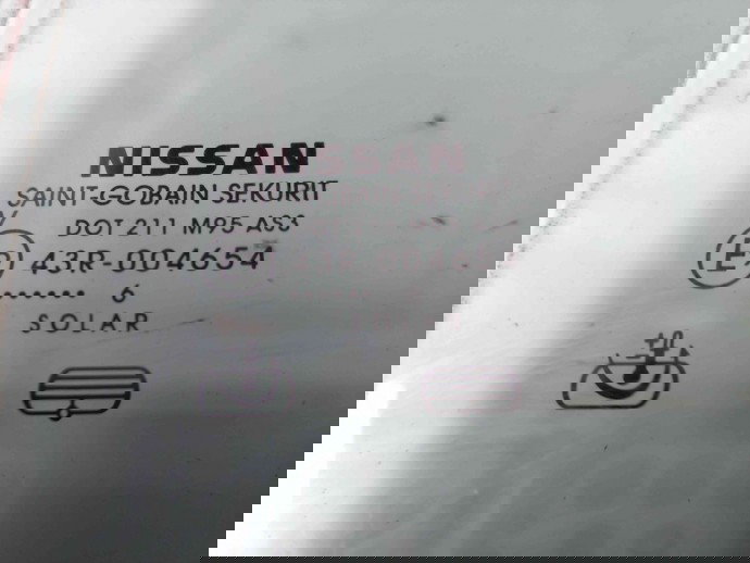 Geam usa dreapta spate Nissan Navara (D40) [Fabr 2005-2014] OEM