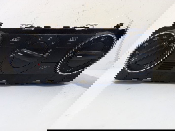 Panou clima Mercedes Benz A 200 2.0 CDI A1698301385 2004-2012