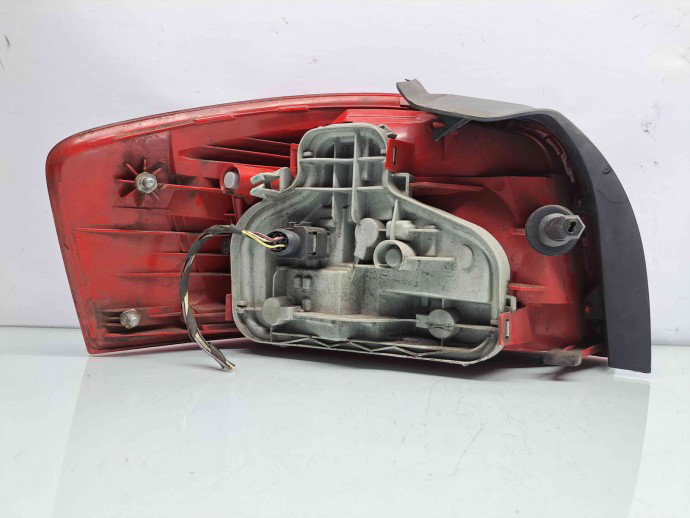  Stop aripa dreapta Audi A3 (8P1) [Fabr 2003-2012] 8P3945096A
