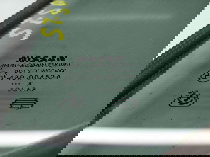 Geam fix usa stanga spate Nissan Navara (D40) [Fabr 2005-2014] OEM
