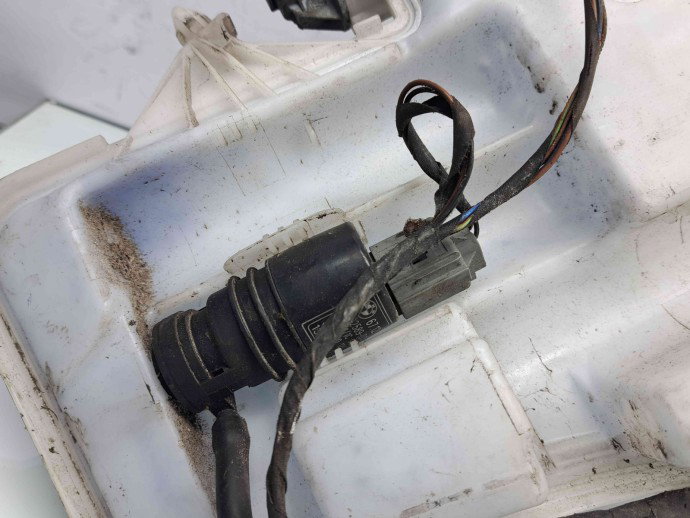  Vas lichid parbriz Bmw 3 (E90) [Fabr 2005-2011] 7124231